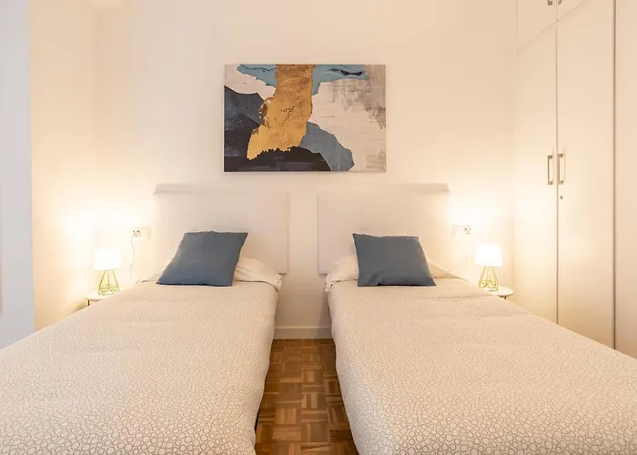 Luandcia Soho 3 Parking Free شقة